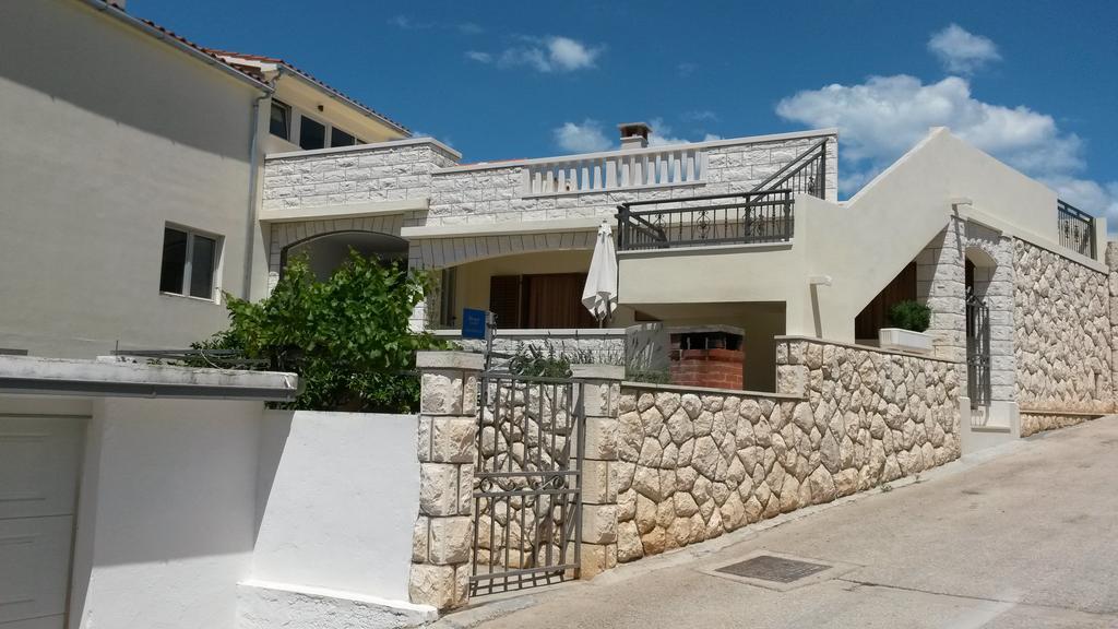 Apartments Huljic Hvar Town Bagian luar foto